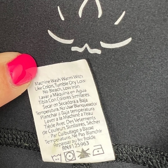 Beyond Yoga Flip It And Reverse It Lotus Hi Rise Leggings - Picture 7 of 8